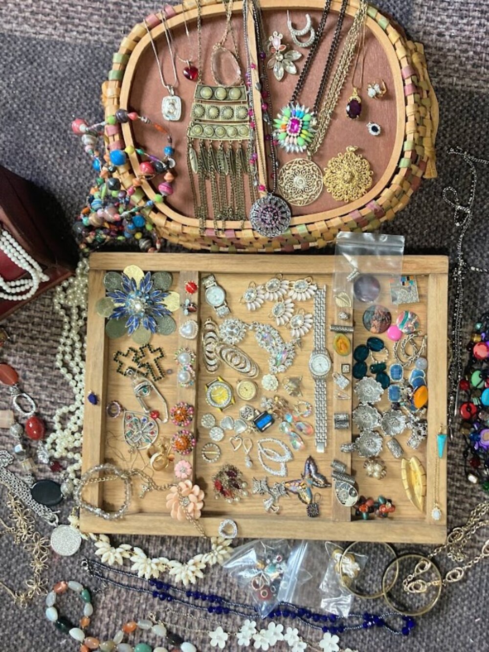 Bulk Lot Jewelry Vintage & Current Wearable + Craft 5 lbs